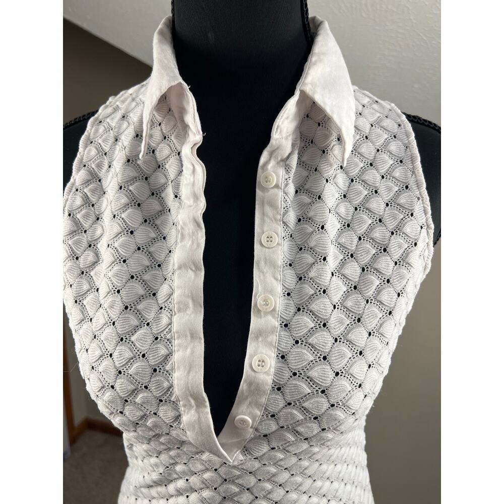 Bebe White Textured Polo Shirt Women's Small Sleeveless Y2K Stretch Collared